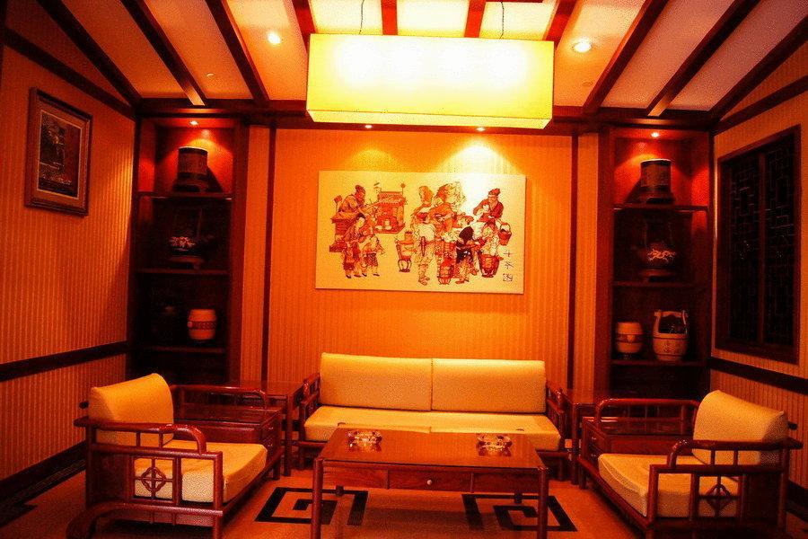 Super 8 Qibao Old Street